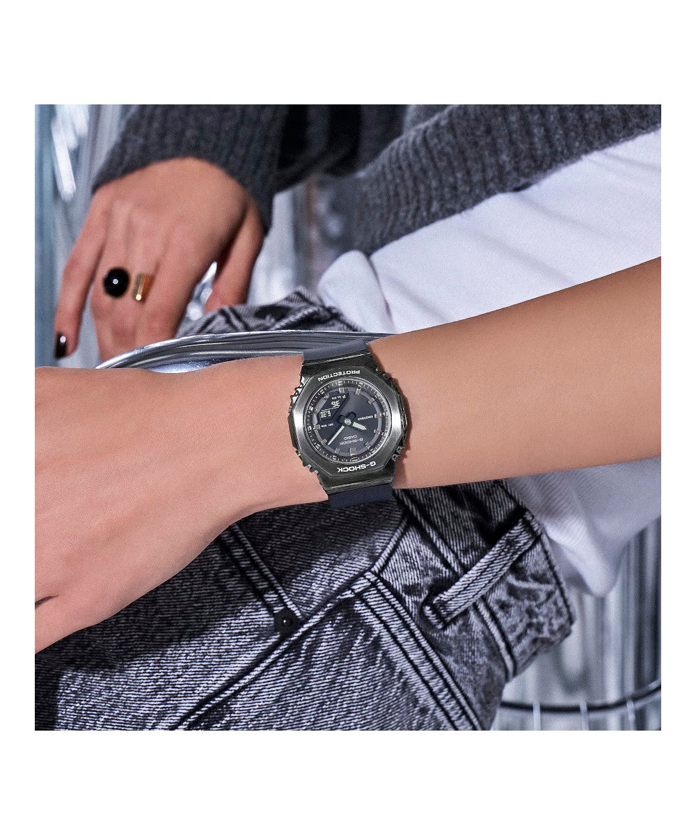 RELOJ PARA MUJER CASIO G-SHOCK  GM-S2110B-8ADR -GRIS - Tiendas Casio TITEC