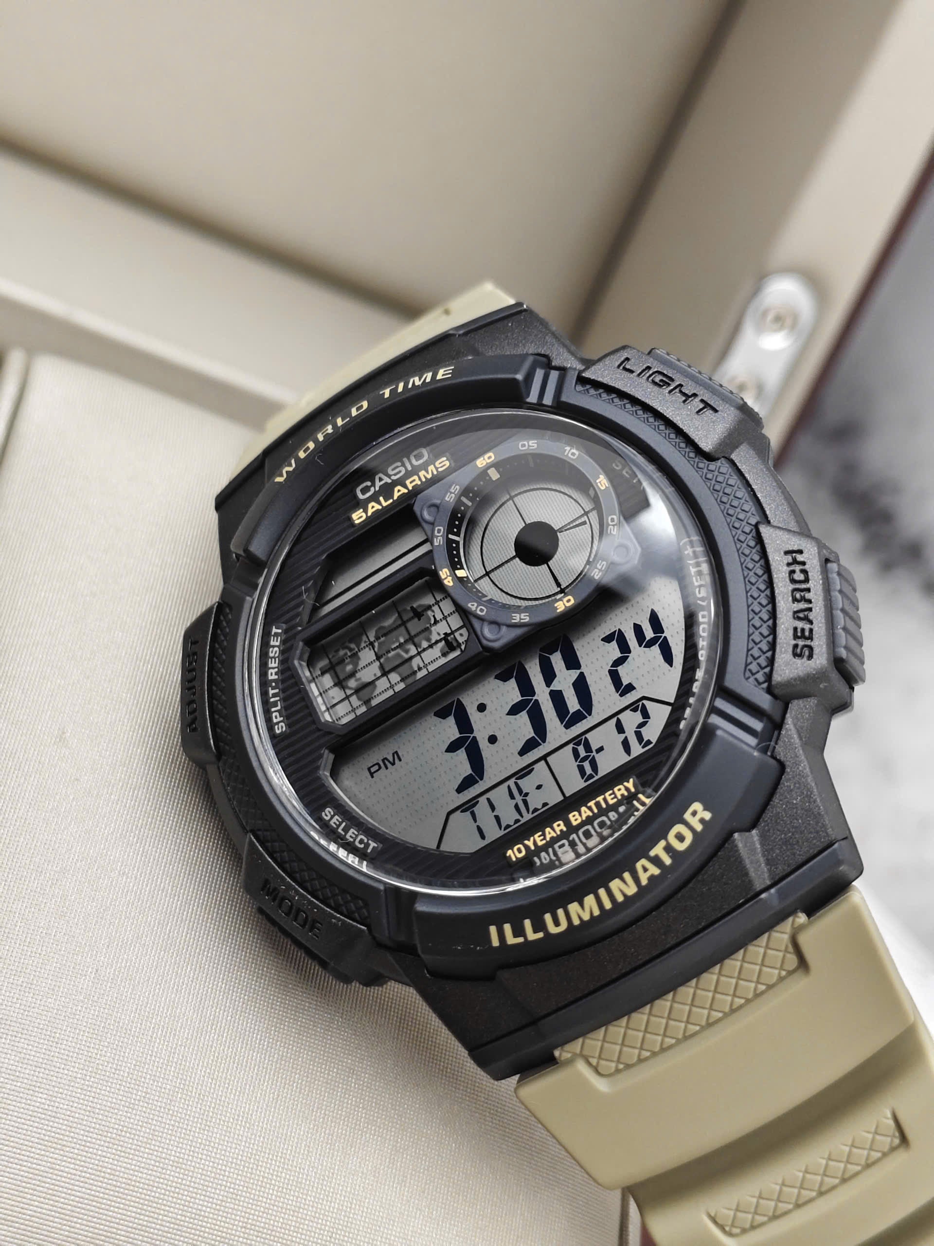 RELOJ PARA HOMBRE CASIO AE-1000W-5AVDF - CAFÉ - Tiendas Casio TITEC