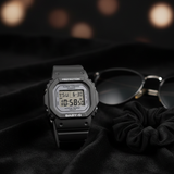RELOJ PARA MUJER CASIO BABY-G  BGD-565SC-1DR - NEGRO
