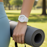 Reloj Casio G-Shock GMA-P2100PC-7ADR lifestyle yoga